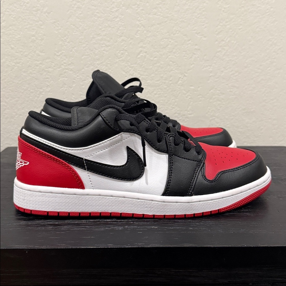 Men's 10.5 Air Jordan Black White and Red Sneakers Brand New without Box